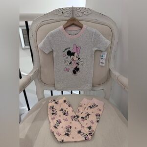 🩰 4T Disney Minnie Mouse Gray and Pale Pink Toddler Pajamas NWT